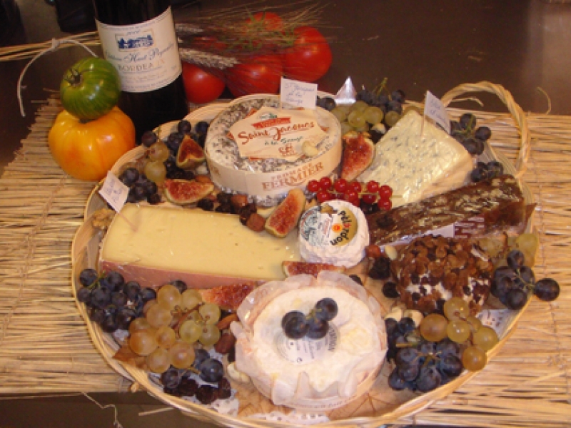 La Bella Frutta - Panier de fromage. 